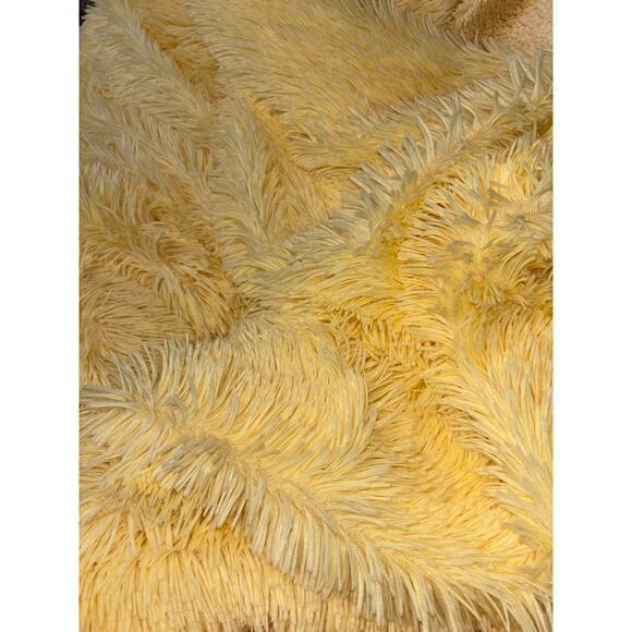 Bedsure Yellow Fluffy Throw Blanket One Size - Picture 2 of 8